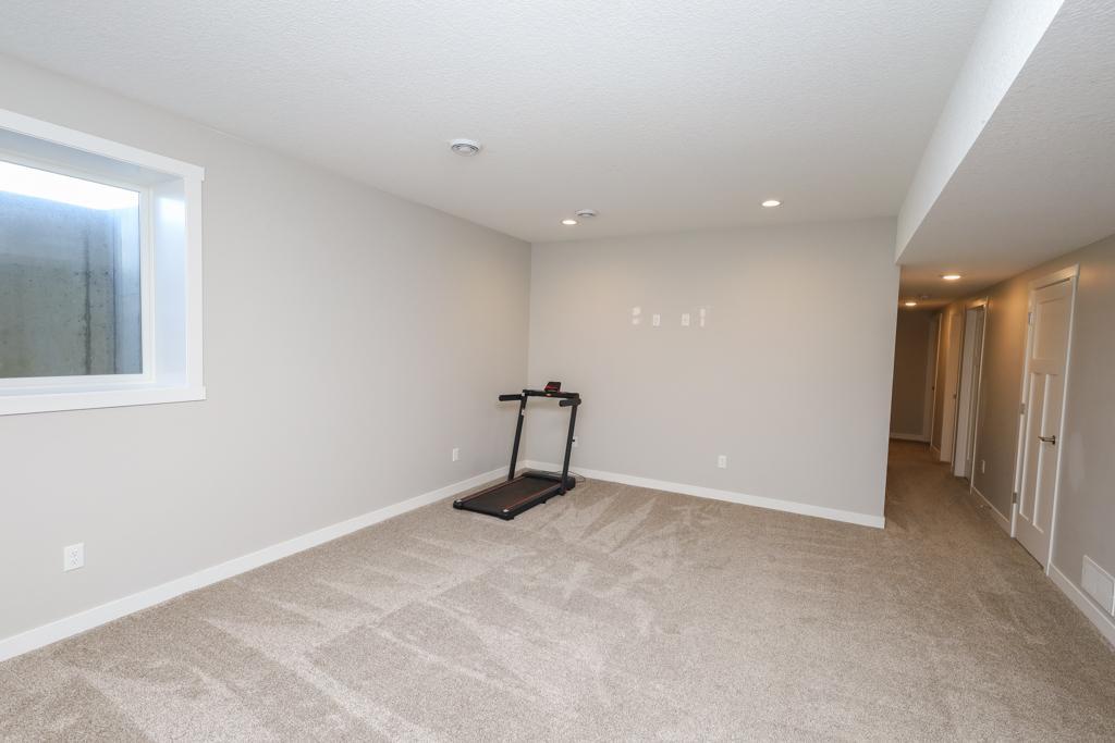 337 6th Street Dover, MN 55929 - Photo 19 of 29