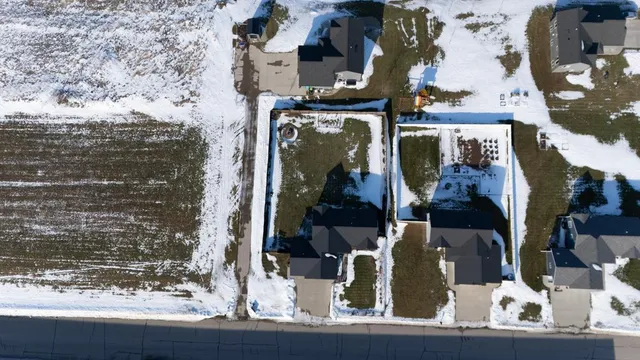 $450,000 | 337 6th Street, Dover, MN 55929