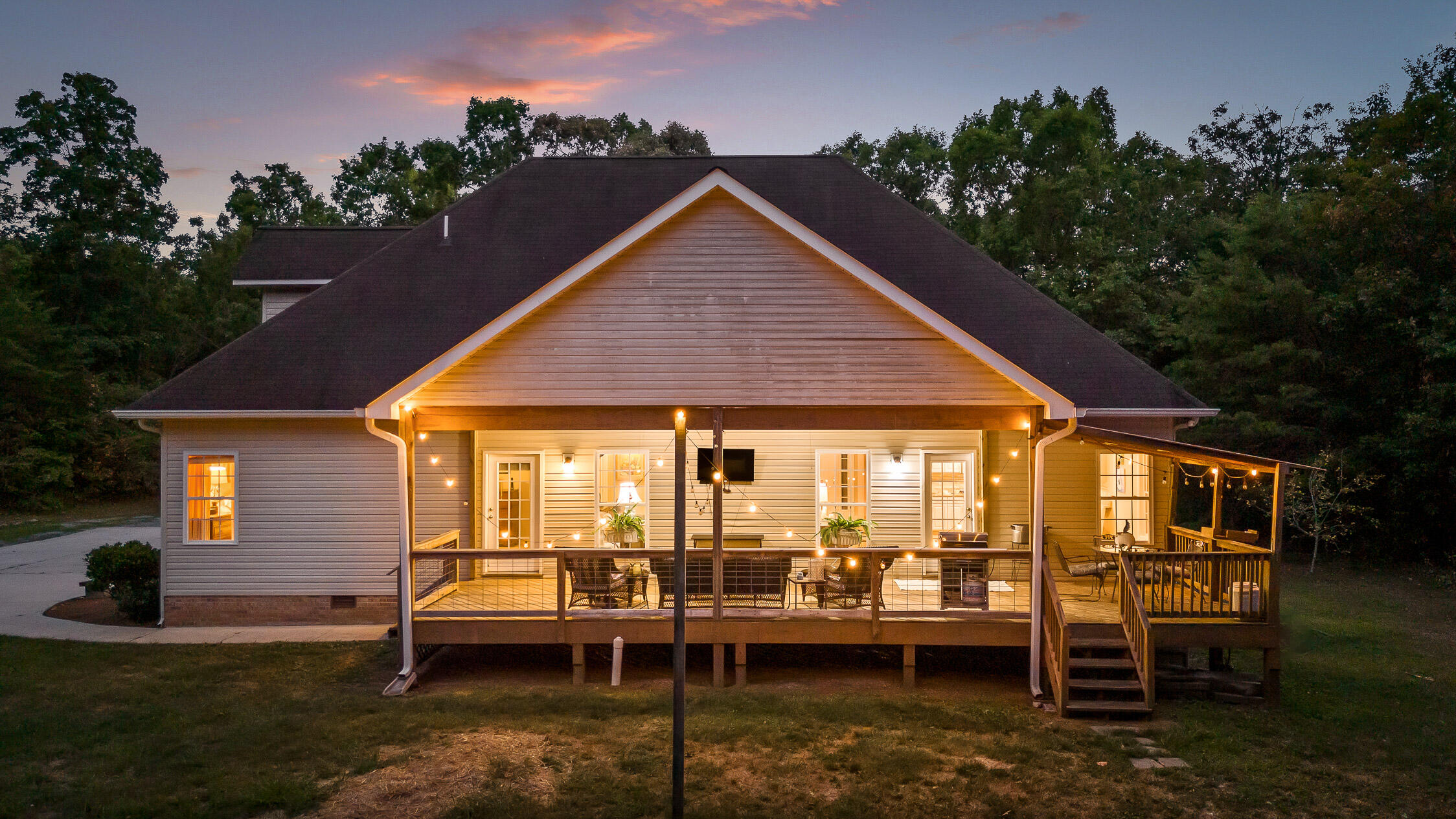 1617 Poe Road Soddy Daisy, TN 37379 - Photo 33 of 38 Poe-68