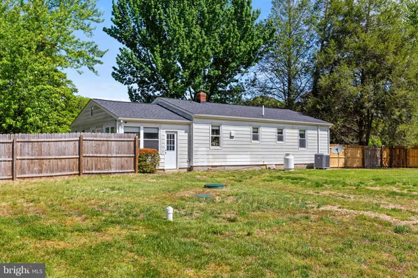 $395,000 | 43091 Joy Lane, Hollywood, MD 20636