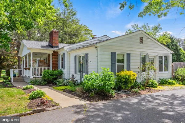 $395,000 | 43091 Joy Lane, Hollywood, MD 20636