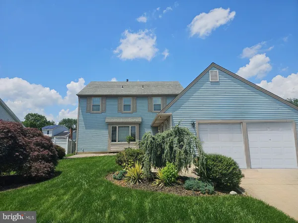 $364,900 | 84 South Brookline Drive, Clementon, NJ 08021