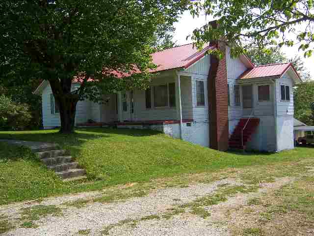 321 Nealy Street Pickens, SC 29671 - Photo 1 of 6 Gallery Image 1