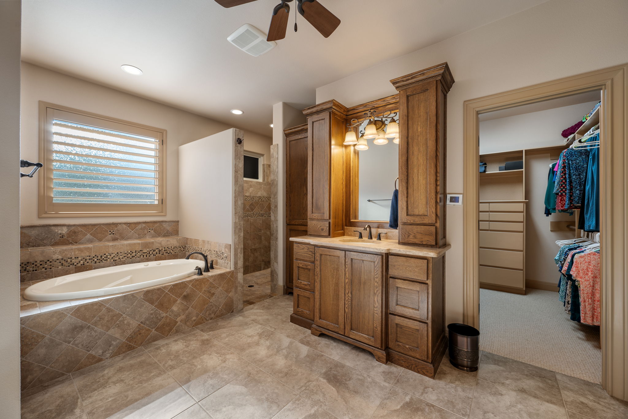 204 Overlook Court Georgetown, TX 78628 - Photo 17 of 33 Includes heated floors!