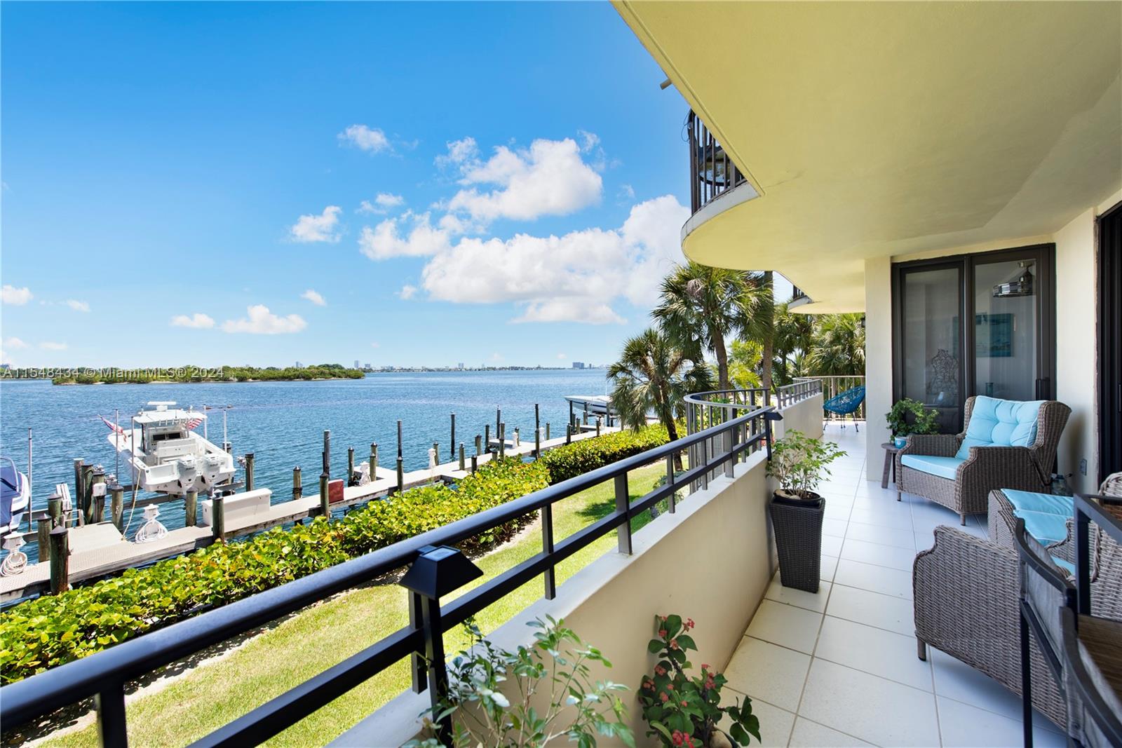 12000 North Bayshore Dr Unit 208