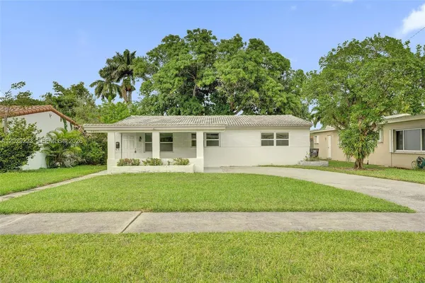 $4,200 | 1423 Garfield Street, Hollywood, FL 33020