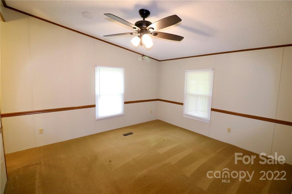 124 Downey Lake Road Dallas, NC 28034 - Photo 8 of 18 Gallery Image 8
