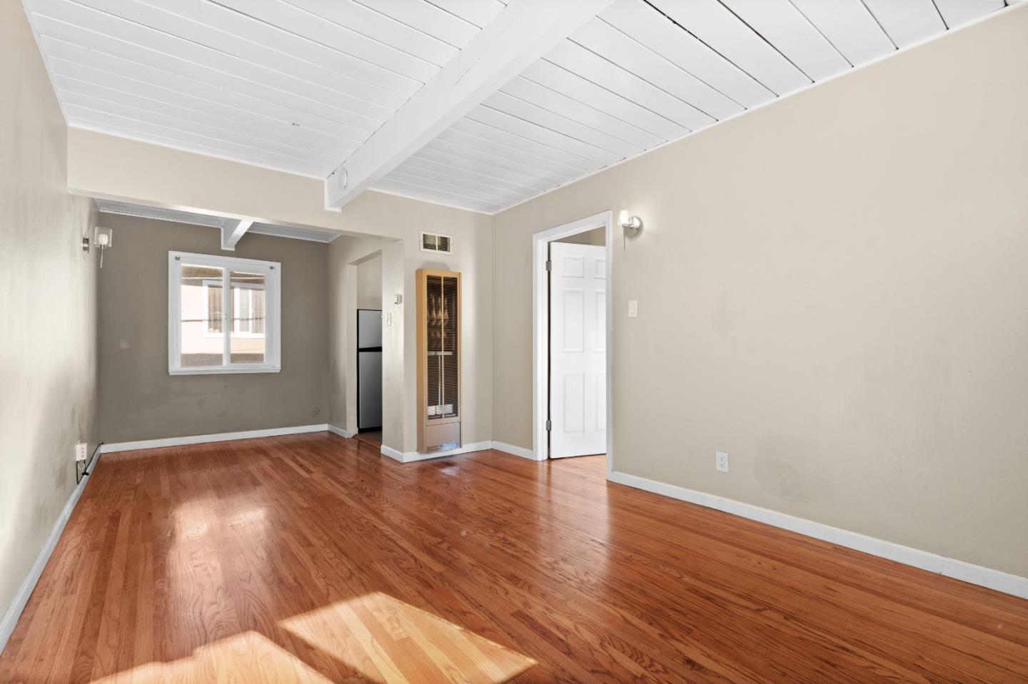 4 Coleman Place Menlo Park, CA 94025 - Photo 19 of 34 a view of an empty room with wooden floor