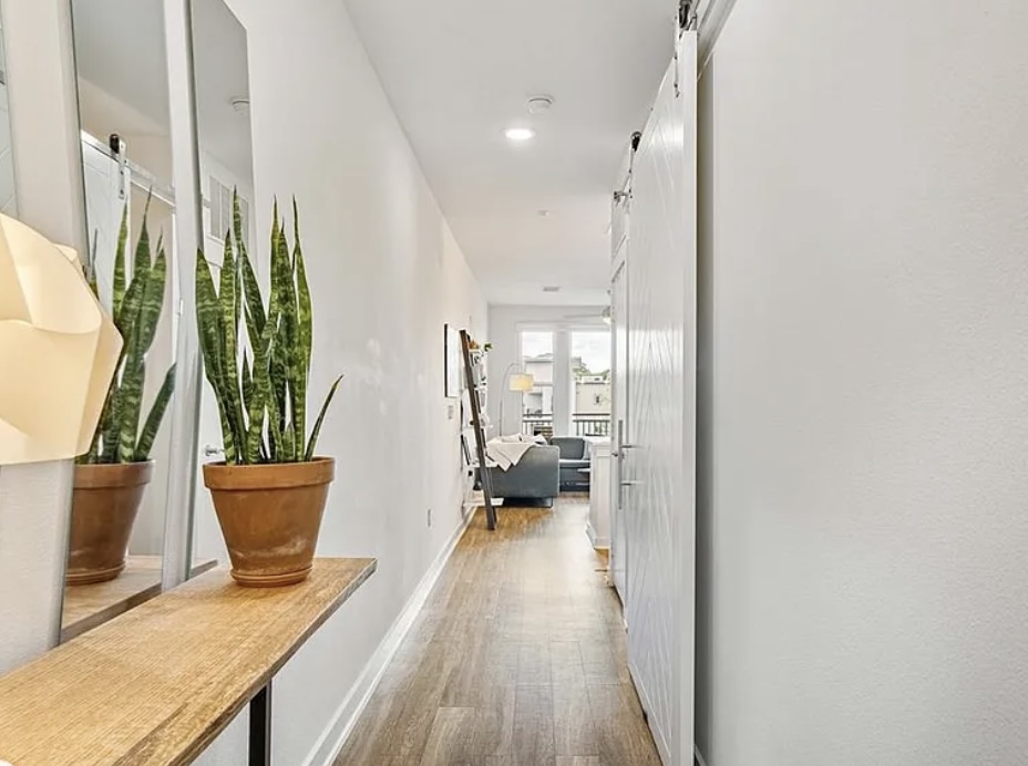 1900 Barton Springs Road, Unit 5040 Austin, TX 78704 - Photo 2 of 17