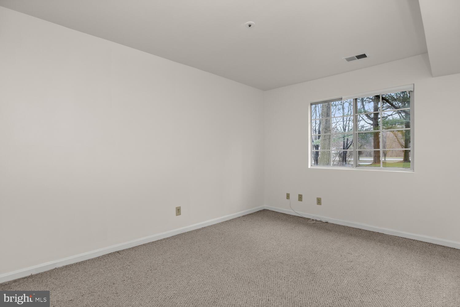 4910 Columbia Road, Unit 2 Columbia, MD 21044 - Photo 14 of 36 Primary Bedroom