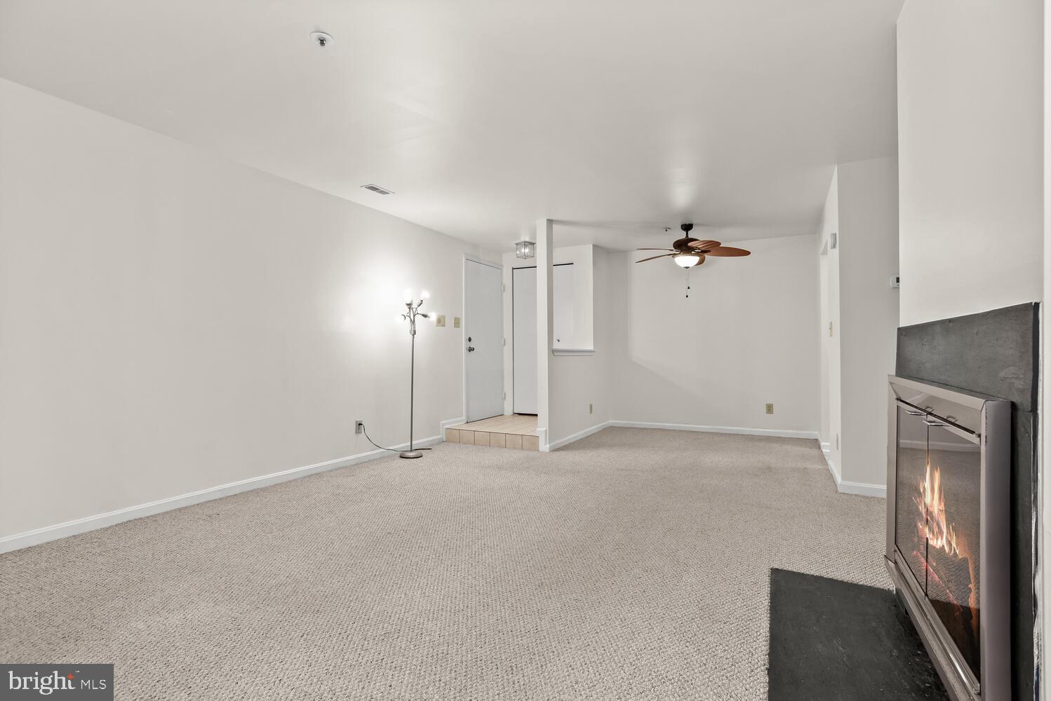 4910 Columbia Road, Unit 2 Columbia, MD 21044 - Photo 8 of 36 Living Room