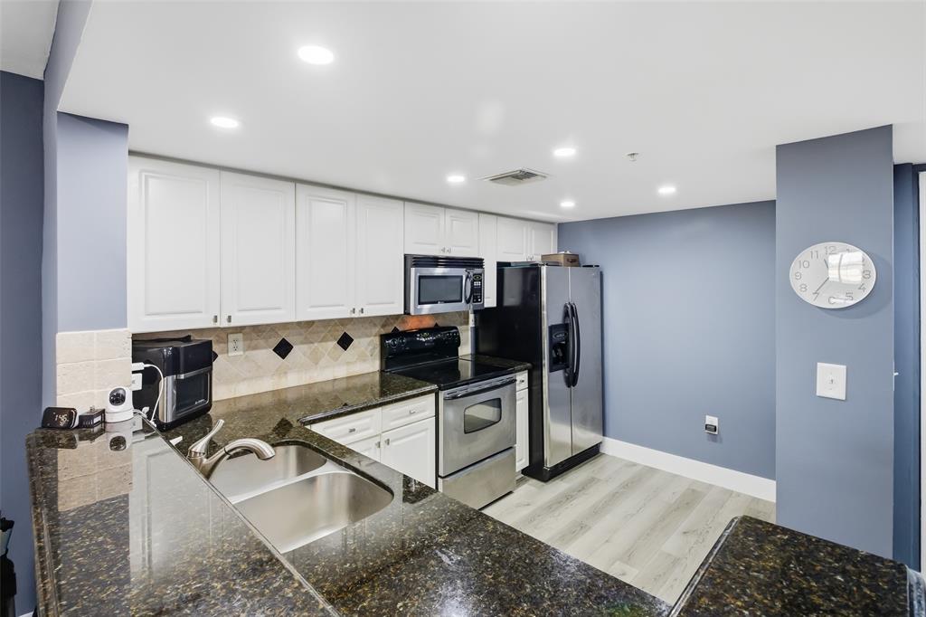 520 Southeast 5th Avenue, Unit 3208 Fort Lauderdale, FL 33301 - Photo 14 of 71