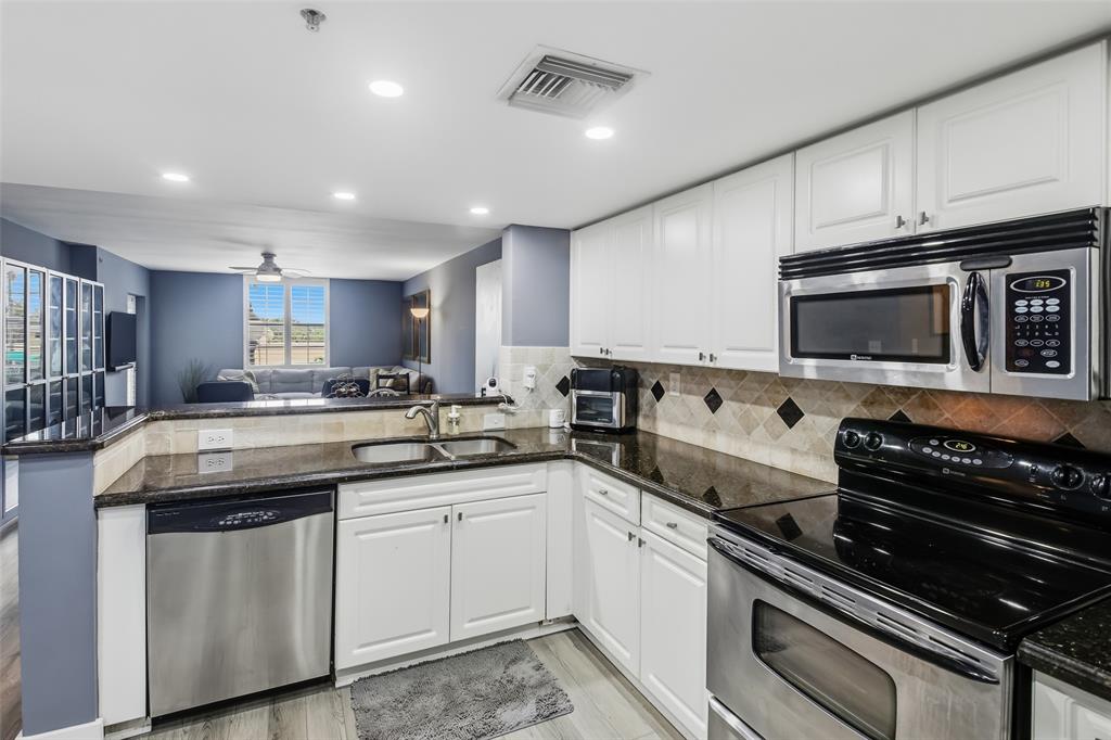 520 Southeast 5th Avenue, Unit 3208 Fort Lauderdale, FL 33301 - Photo 15 of 71