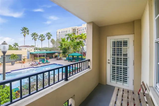 a en suite bathroom with a toilet sink and mirror