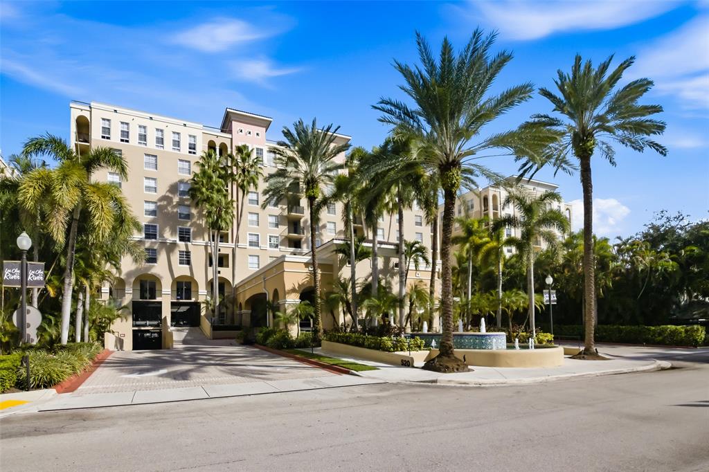 520 Southeast 5th Avenue, Unit 3208 Fort Lauderdale, FL 33301 - Photo 3 of 71