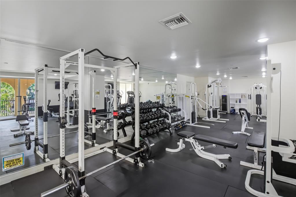 520 Southeast 5th Avenue, Unit 3208 Fort Lauderdale, FL 33301 - Photo 55 of 71 a view of a room with gym equipment