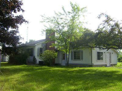 8885 State Road Millington, MI 48746 - Photo 1 of 6 20136869.JPG