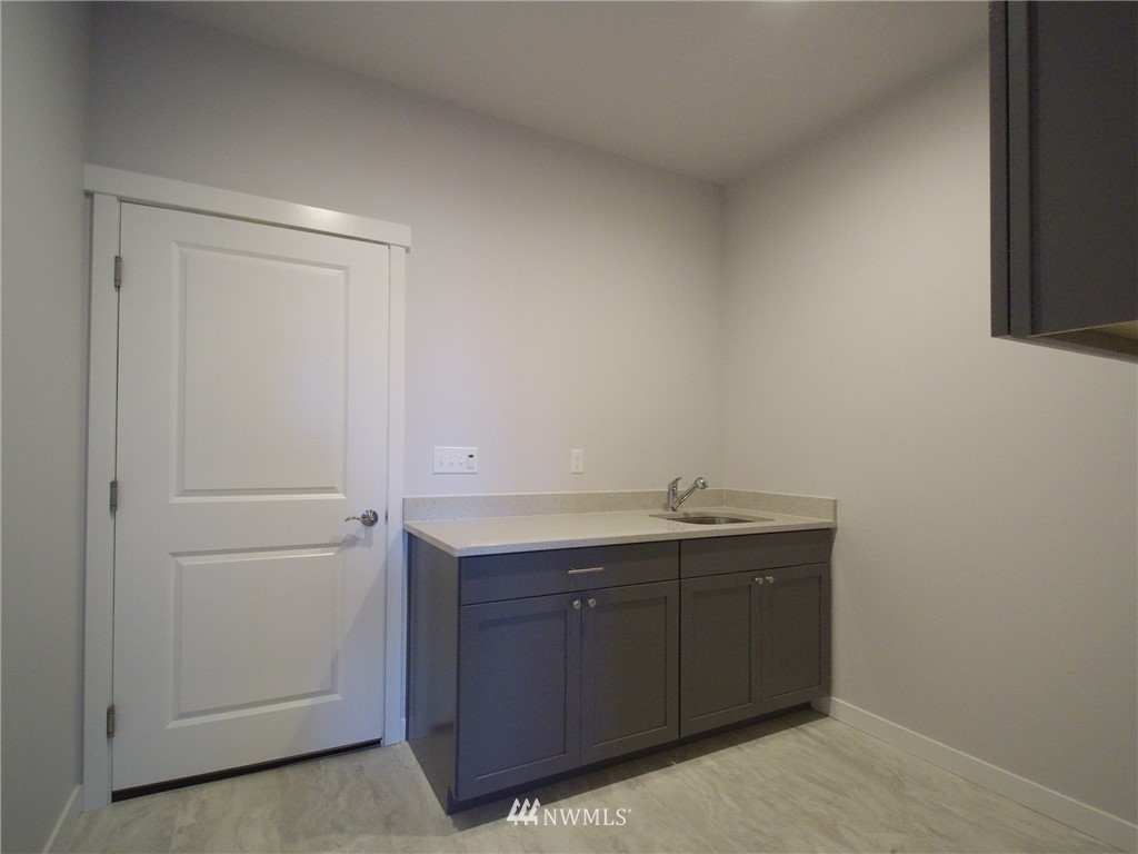 1429 Rook Drive Port Angeles, WA 98362 - Photo 32 of 35 Gallery Image 32