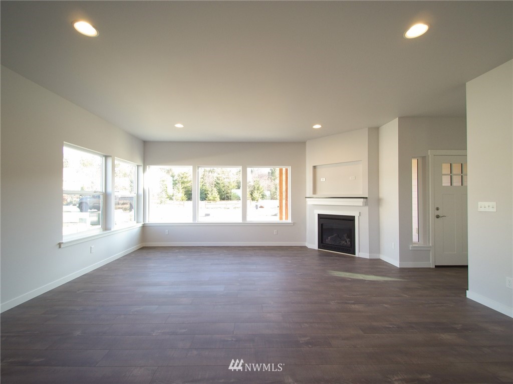 1429 Rook Drive Port Angeles, WA 98362 - Photo 5 of 35 Gallery Image 5