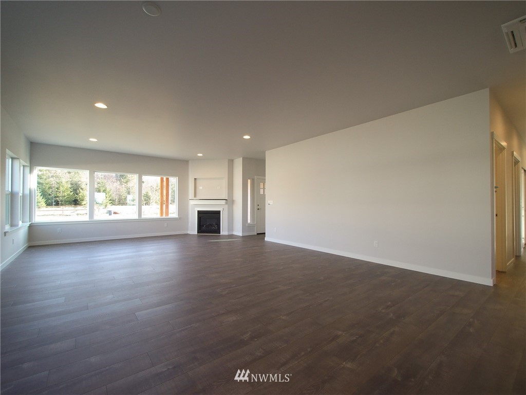 1429 Rook Drive Port Angeles, WA 98362 - Photo 6 of 35 Gallery Image 6
