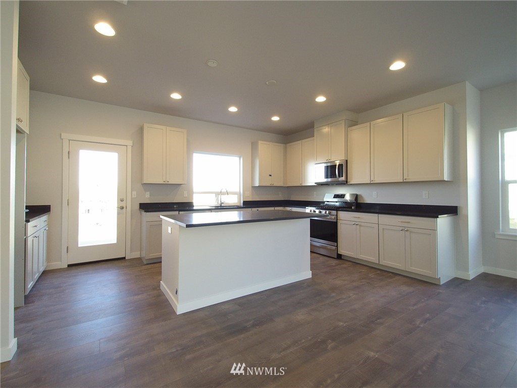 1429 Rook Drive Port Angeles, WA 98362 - Photo 9 of 35 Gallery Image 9