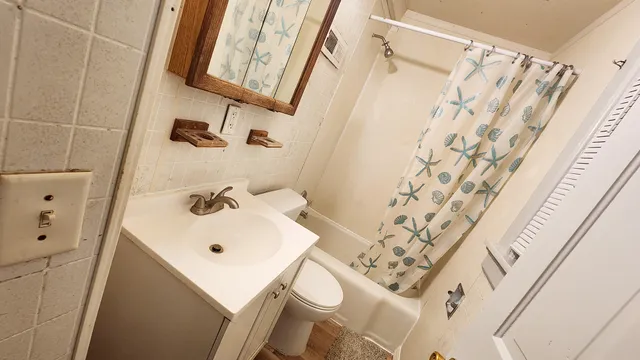 $160,000 | 1527 North 33rd Street, Milwaukee, WI 53208