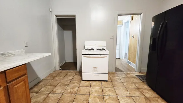 $160,000 | 1527 North 33rd Street, Milwaukee, WI 53208