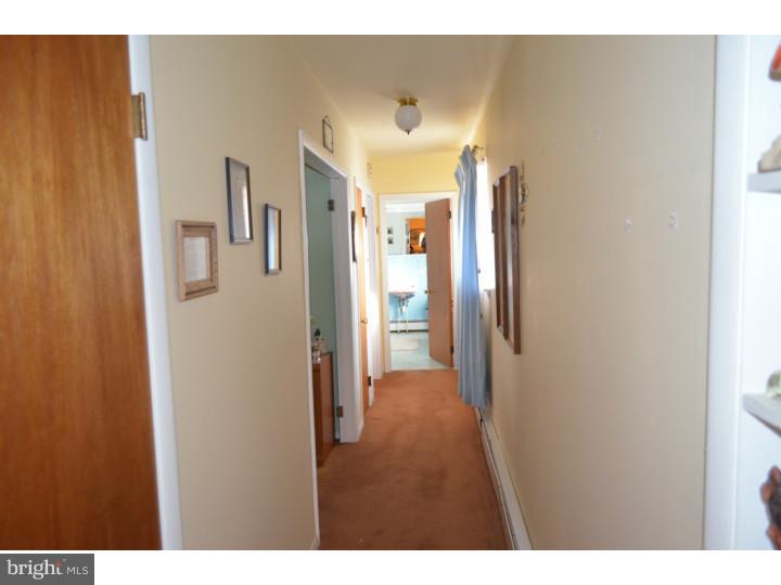62 New Brooklyn Road Sicklerville, NJ 08081 - Photo 16 of 19 Hallway