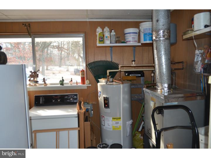 62 New Brooklyn Road Sicklerville, NJ 08081 - Photo 10 of 19 Laundry Room