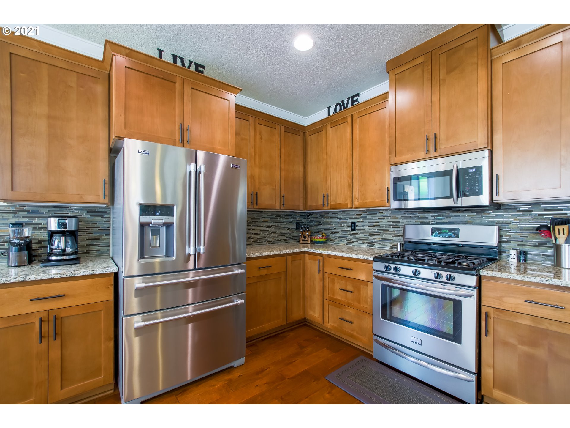 7617 Southwest Applegate Drive Beaverton, OR 97007 - Photo 11 of 26 Gallery Image 11