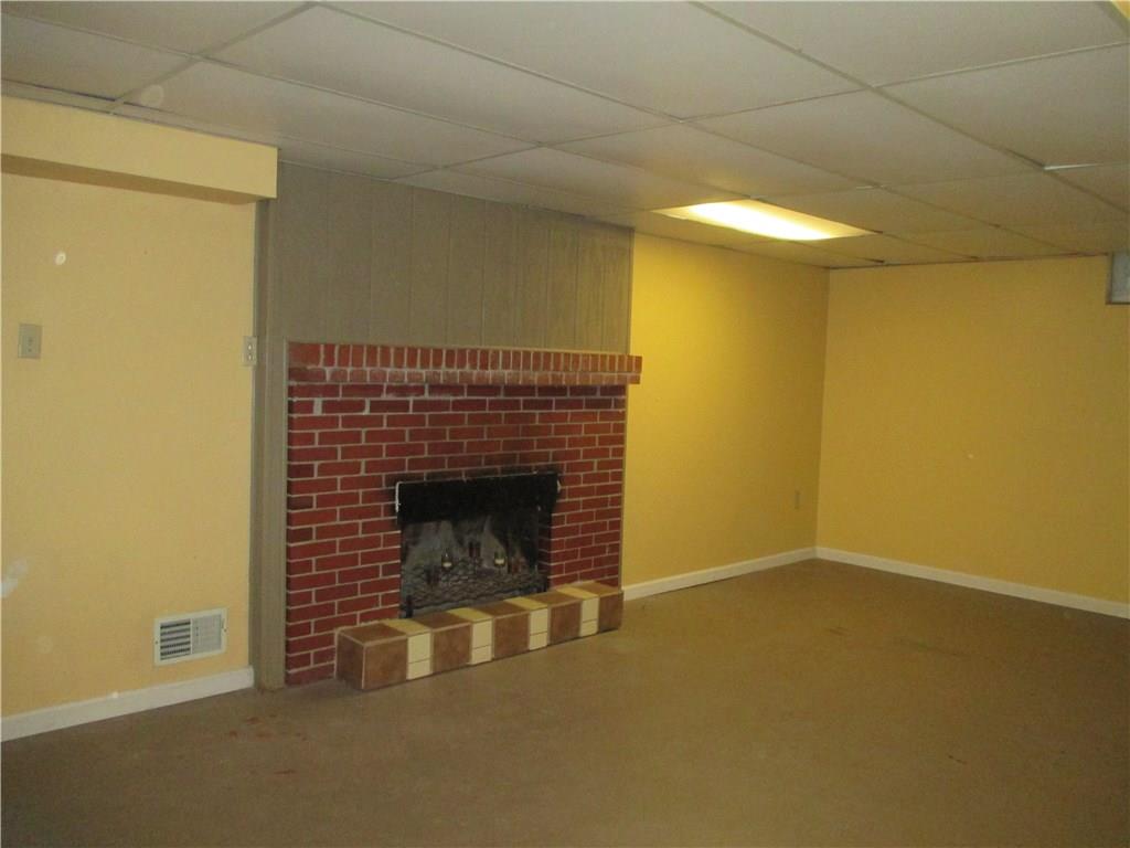 1900 Tuscarawas Road Beaver, PA 15009 - Photo 21 of 25 Lower level game room. A little TLC and this will make a great additional room for fun.