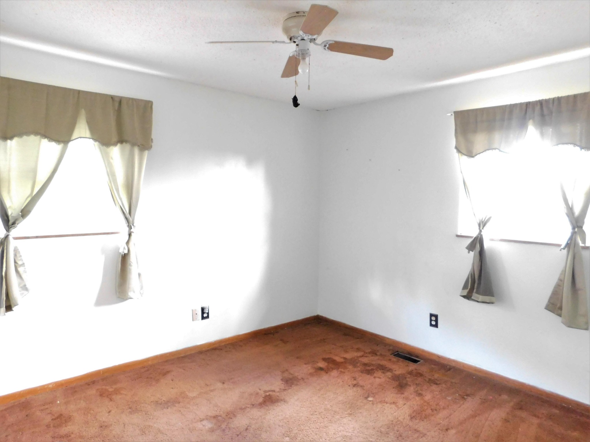 1804 Lundy Road Knoxville, TN 37920 - Photo 11 of 16 Gallery Image 11