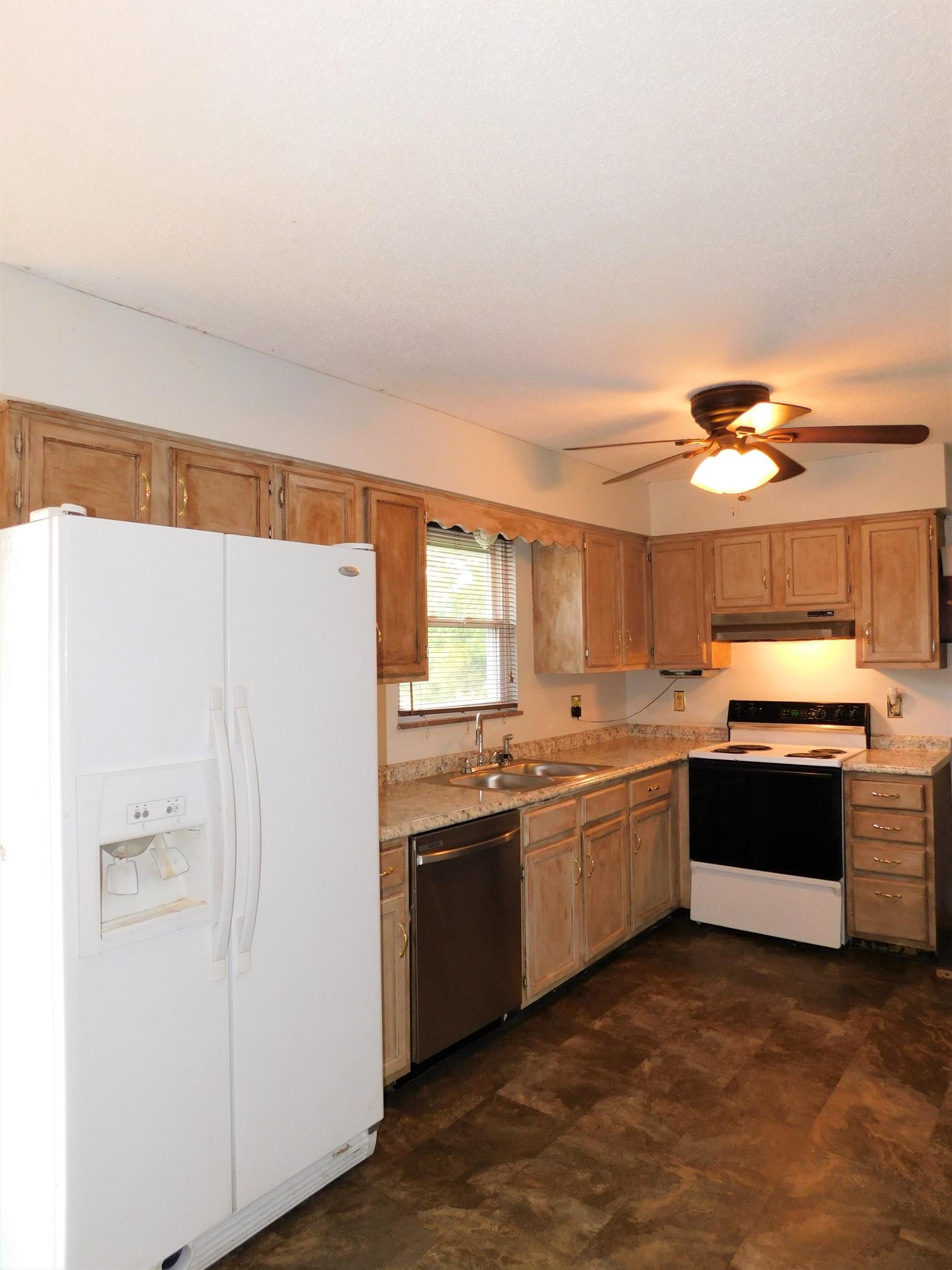 1804 Lundy Road Knoxville, TN 37920 - Photo 4 of 16 Gallery Image 4