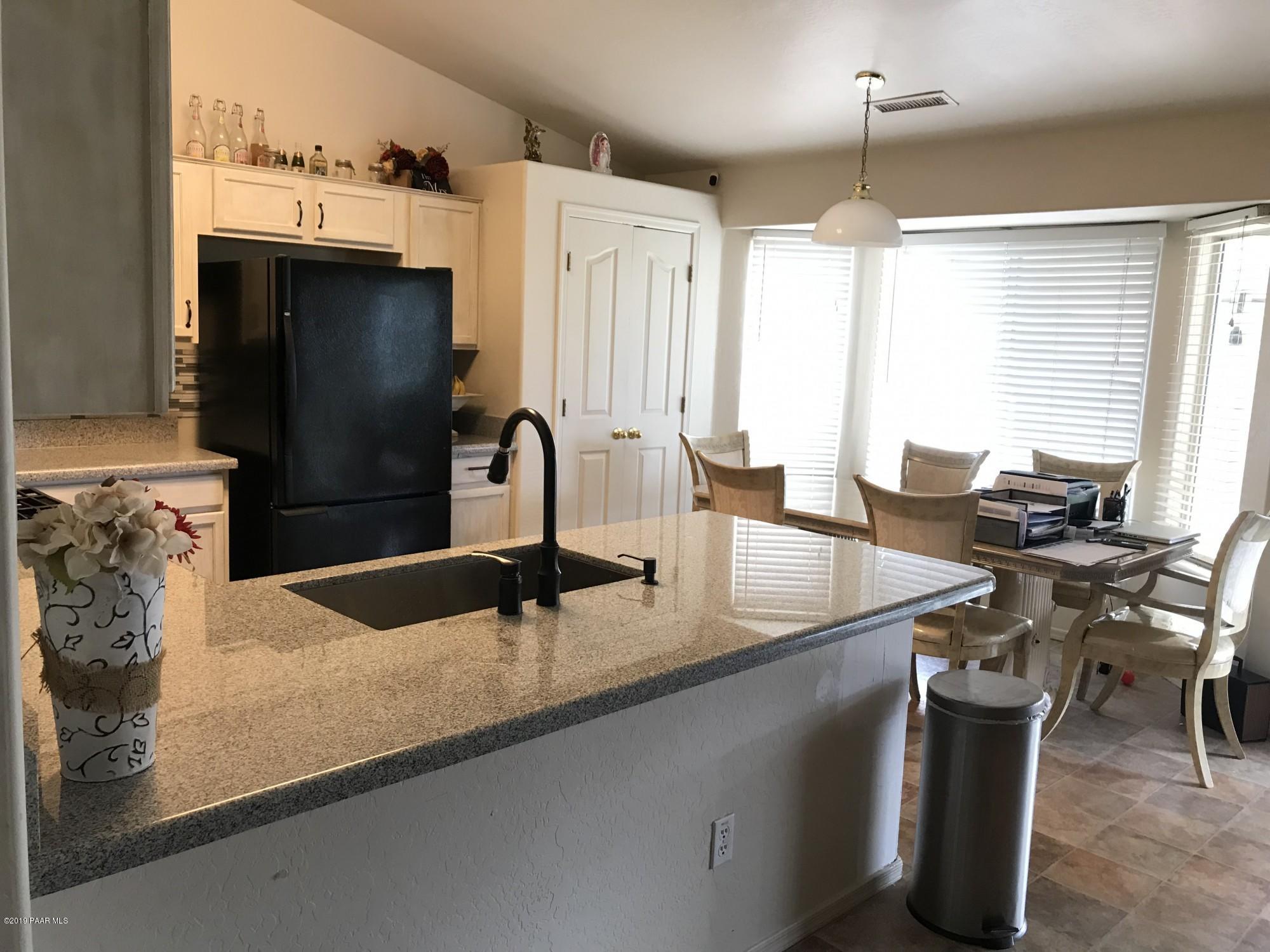 4716 North Meixner Road Prescott Valley, AZ 86314 - Photo 5 of 26 05_2DC7F9F1-AF08-412E-A86C-F164211696E5