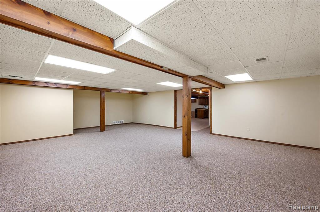 2251 Highsplint Drive Rochester Hills, MI 48307 - Photo 38 of 68