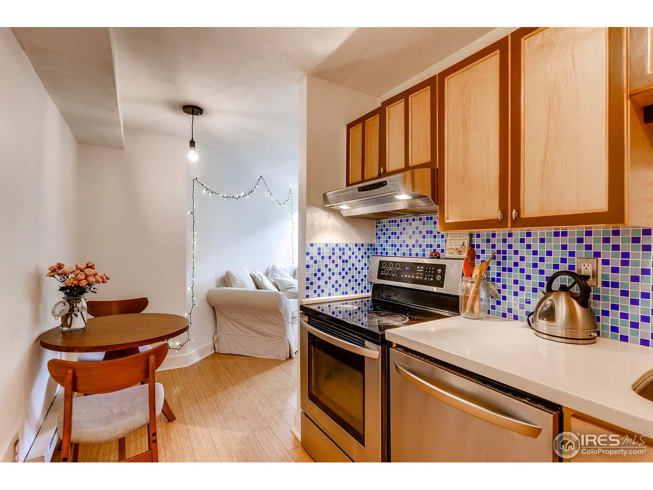 357 Pearl Street Boulder, CO 80302 - Photo 3 of 12 eat in kitchen