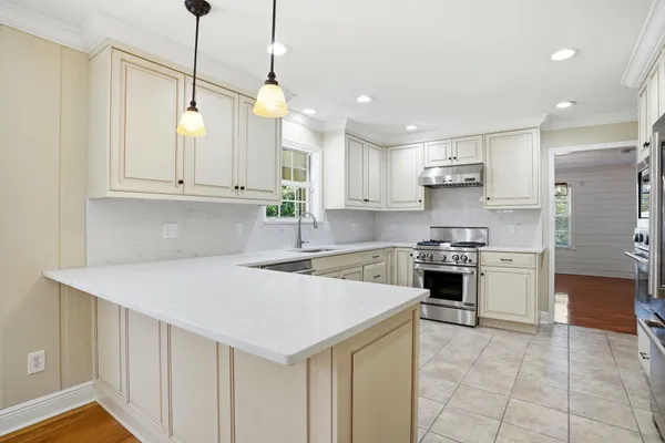 $899,900 | 3505 Cedar Ln Drive, Tallahassee, FL 32312