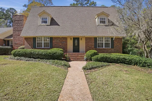$899,900 | 3505 Cedar Ln Drive, Tallahassee, FL 32312