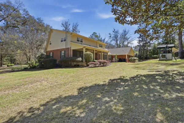 $899,900 | 3505 Cedar Ln Drive, Tallahassee, FL 32312