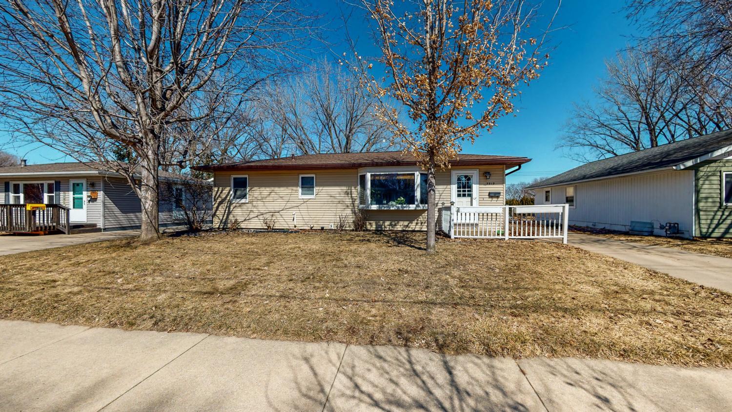 3919 7th Street Northwest Rochester, MN 55901 - Photo 1 of 1 Gallery Image 1