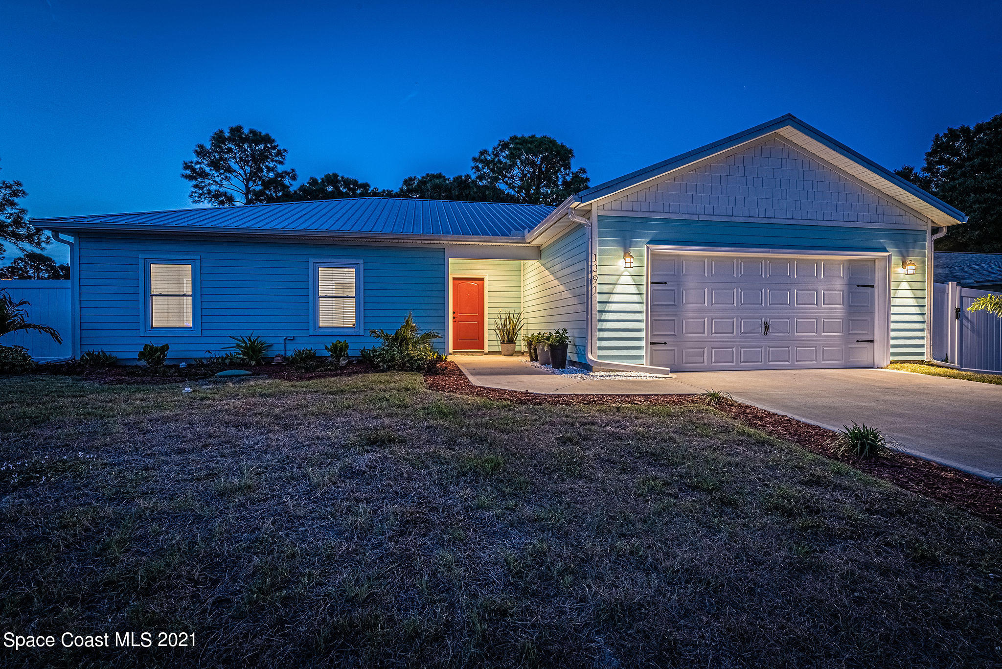 1391 Whitehurst Road Southwest Palm Bay, FL 32908 - Photo 2 of 73 Main