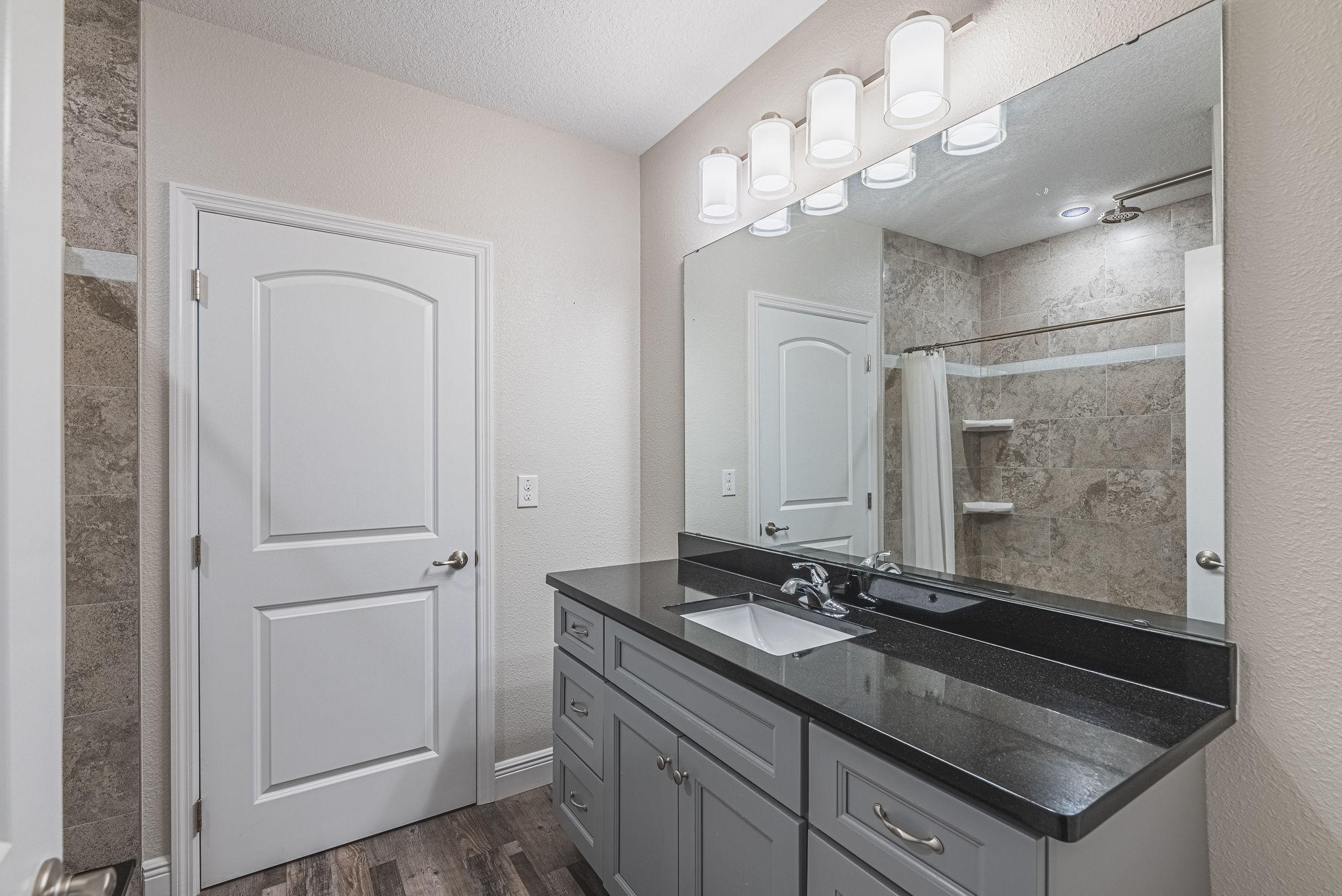 1391 Whitehurst Road Southwest Palm Bay, FL 32908 - Photo 14 of 73 JC7_4581-HDR