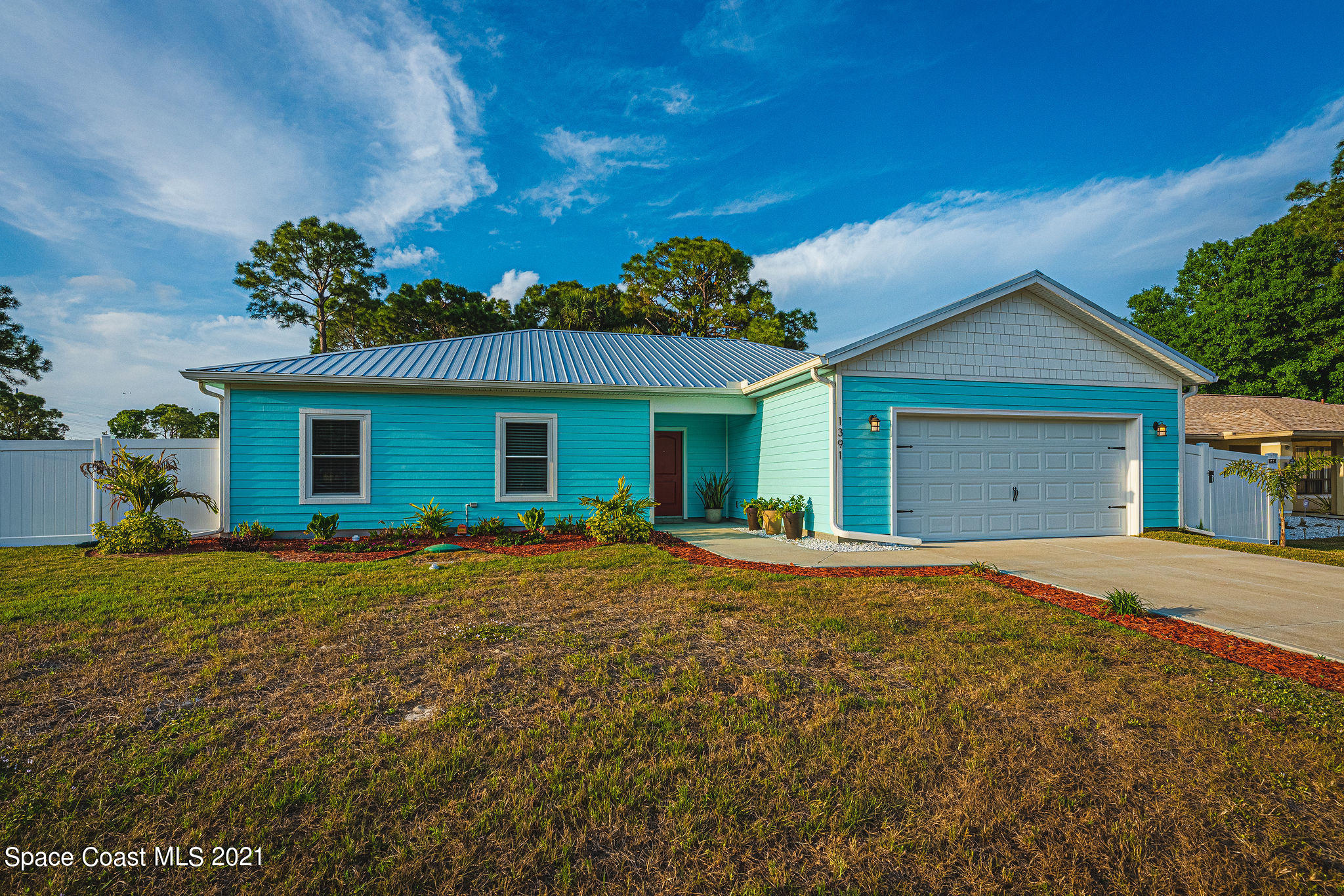 1391 Whitehurst Road Southwest Palm Bay, FL 32908 - Photo 31 of 73 JC7_4461-HDR