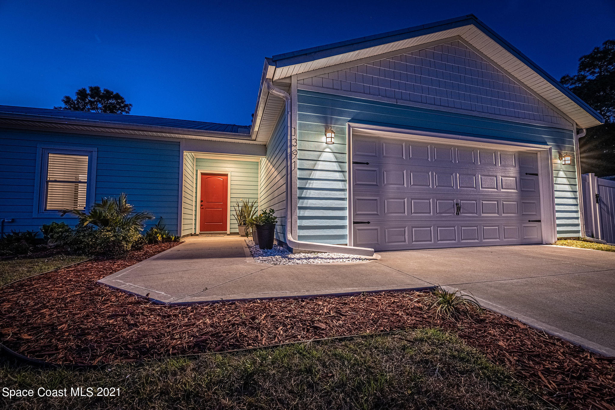 1391 Whitehurst Road Southwest Palm Bay, FL 32908 - Photo 42 of 73 JC7_4613-HDR