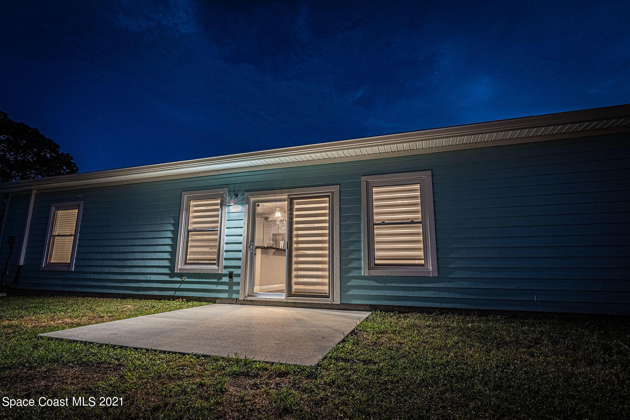 1391 Whitehurst Road Southwest Palm Bay, FL 32908 - Photo 46 of 73 JC7_4625-HDR