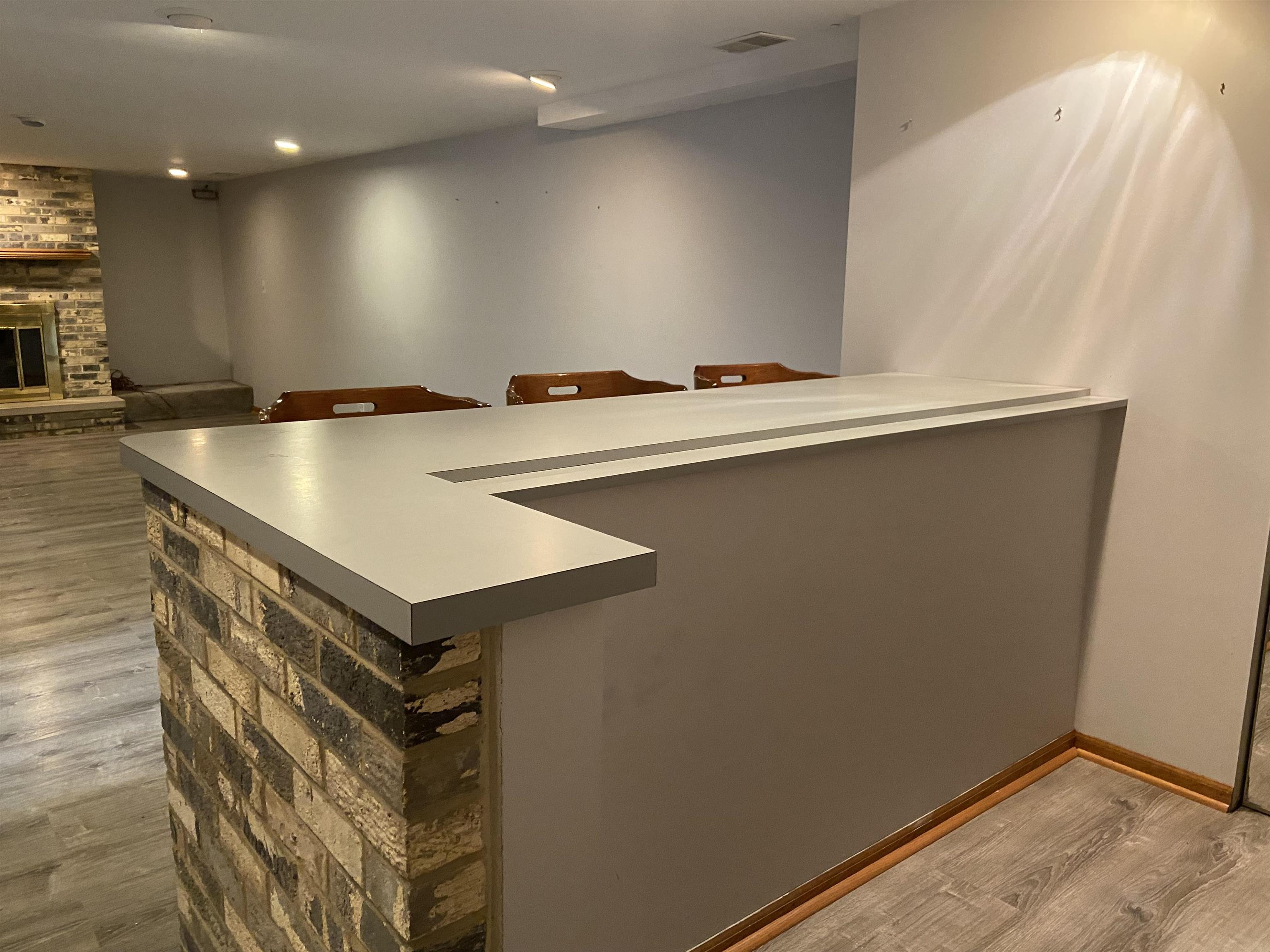 645 Sable Avenue Addison, IL 60101 - Photo 27 of 33 a view of room with wooden floor