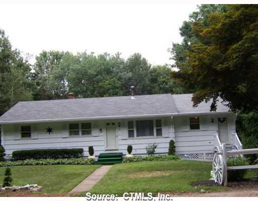 17 Old Post Road Old Lyme, CT 06371 - Photo 1 of 1
