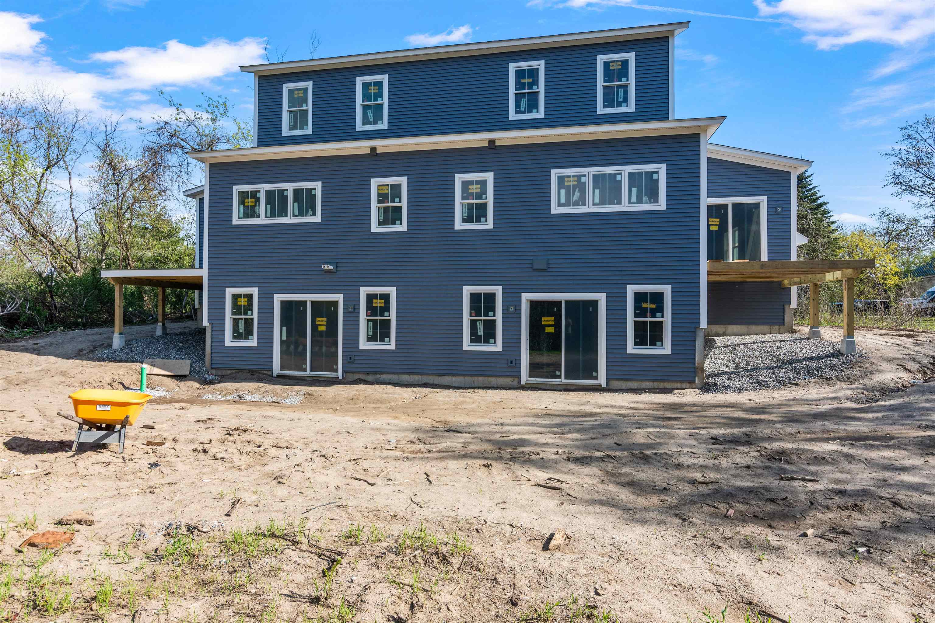 903 Falls Road Shelburne, VT 05482 - Photo 6 of 8 Gallery Image 6