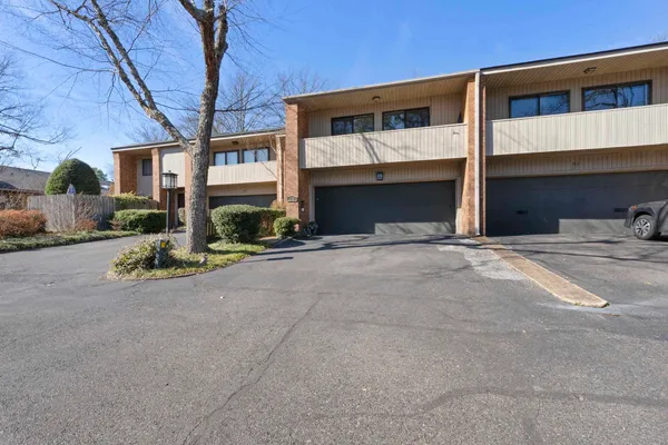 $300,900 | 365 Caraway Cove, Unit 365, Memphis, TN 38117
