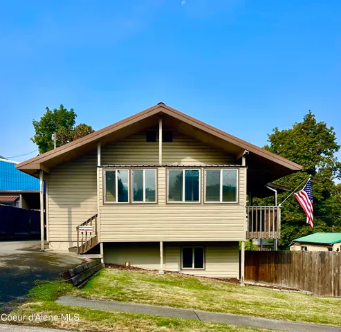 $369,000 | 119 South 5th Street, St. Maries, ID 83861